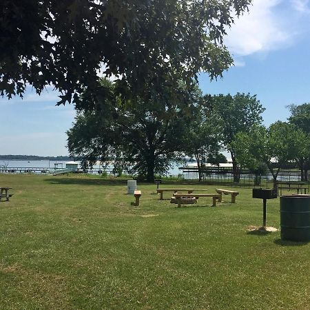 Lake Fork Resort Alba Екстериор снимка